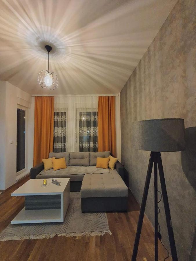 Zara 1 Apartman Bijeljina Exterior photo
